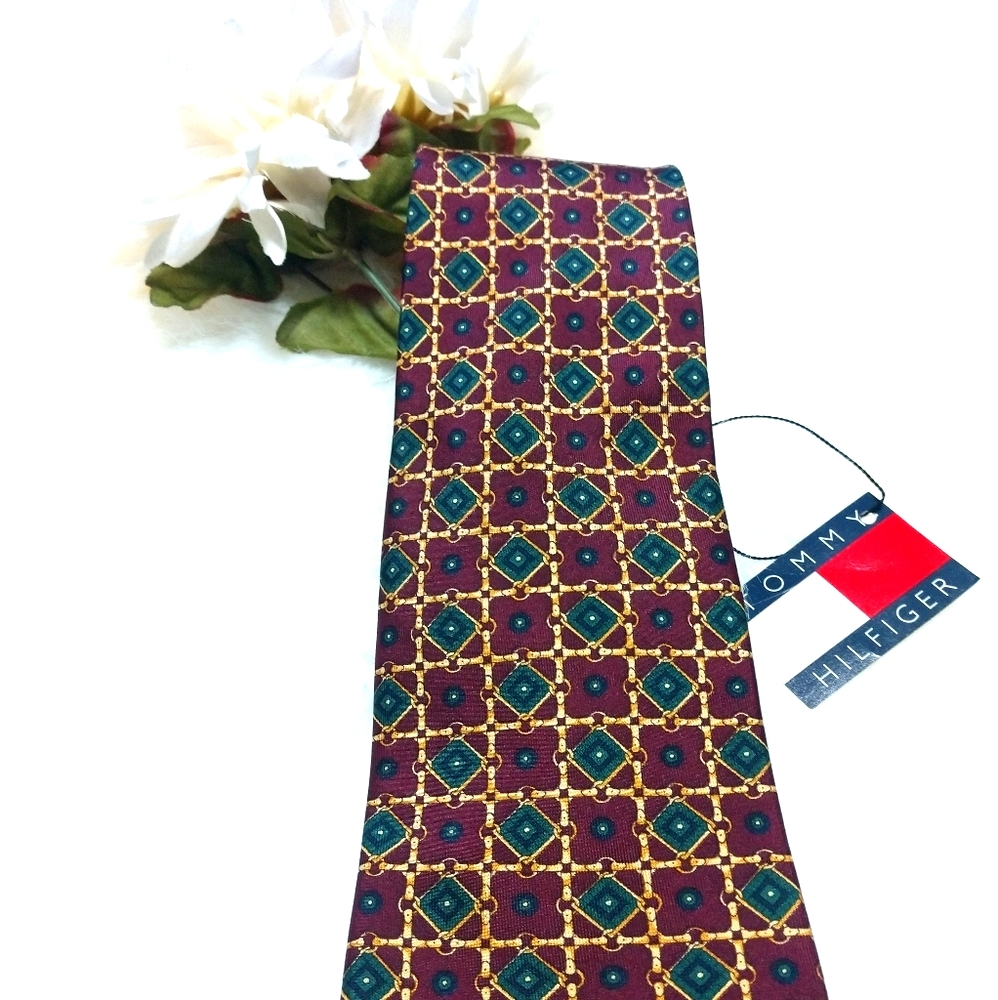 Vintage Tommy Hilfiger Geometric Chain Link And Diamond Design Pattern Neck Tie